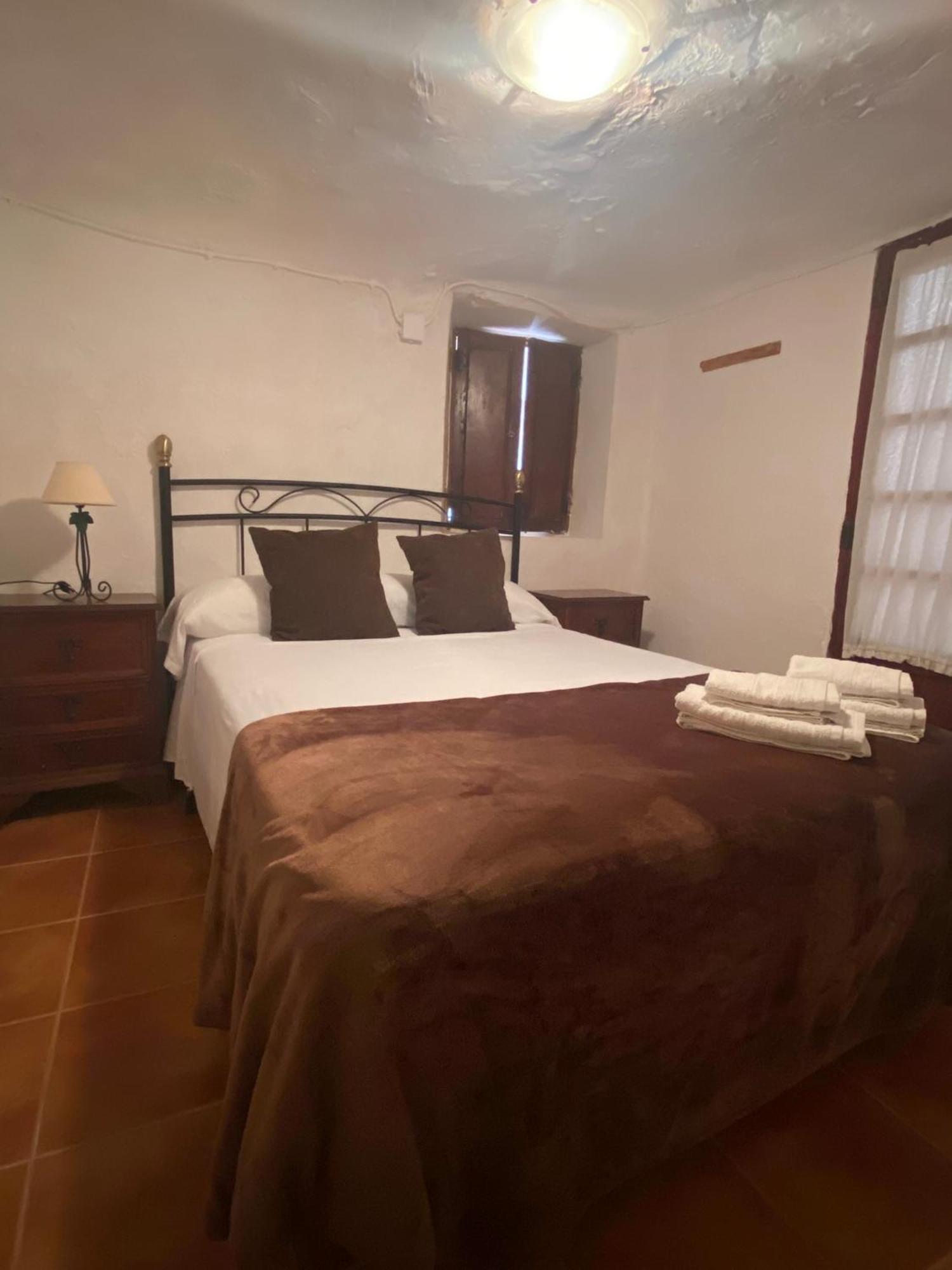 Apartament La Cueva Delola Alcala del Jucar Zewnętrze zdjęcie